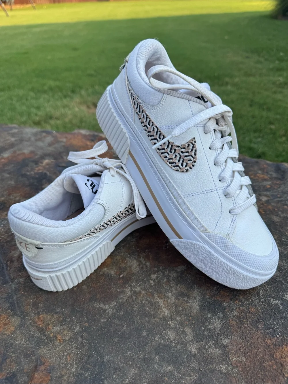 Nike Court Legacy Lift Low United in Victory White Sneakers Womens Sz 7.5